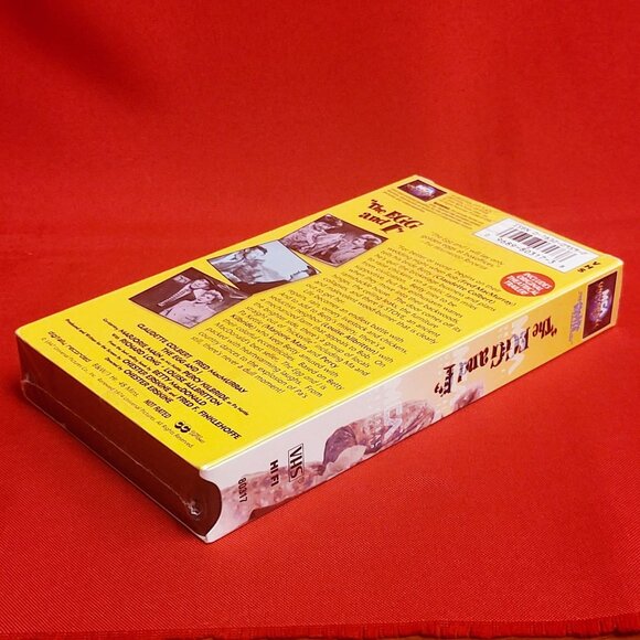 The Egg and I VHS 1997 New Sealed - Picture 7 of 8